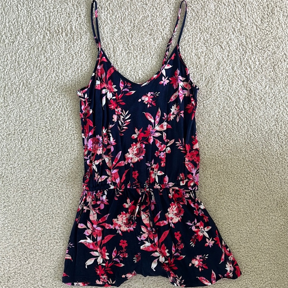 Aeropostale: Floral Romper
